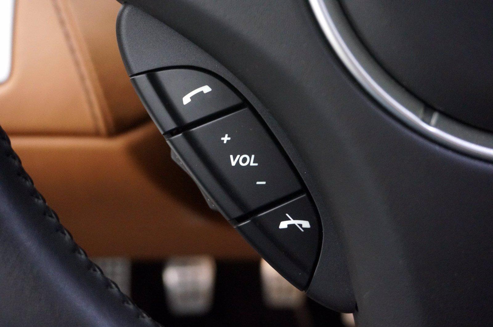 Used 2011 Aston Martin V12 Vantage | St. Petersburg, FL