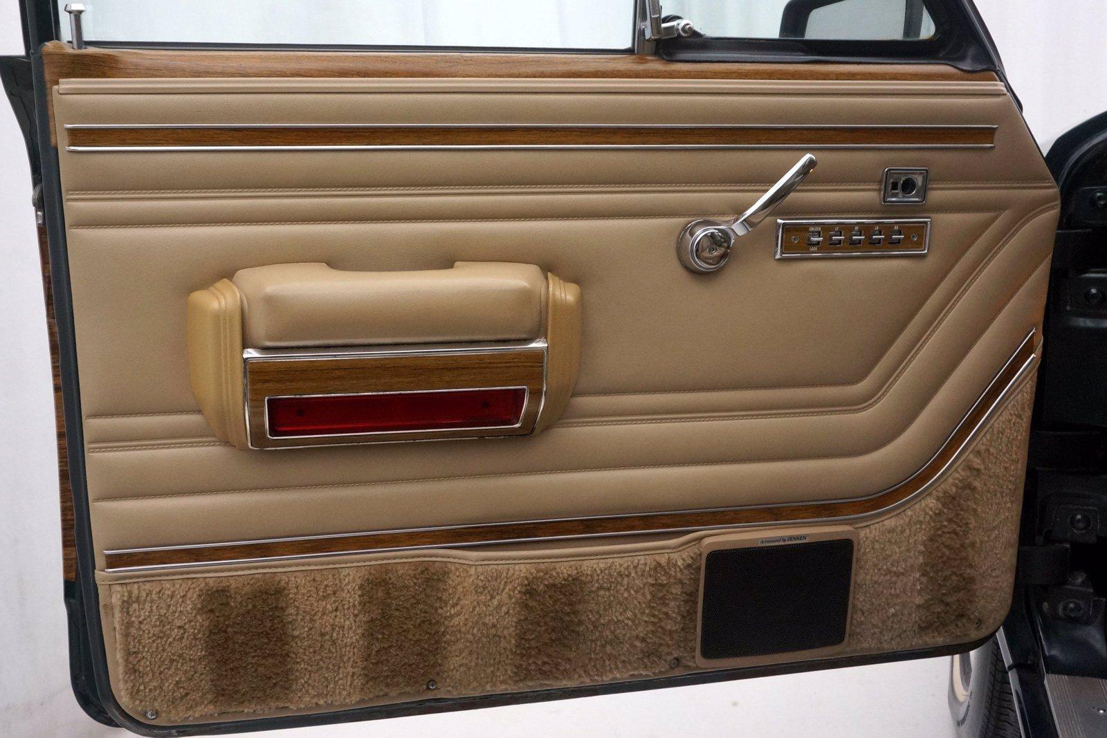 Used 1991 Jeep Grand Wagoneer | St. Petersburg, FL
