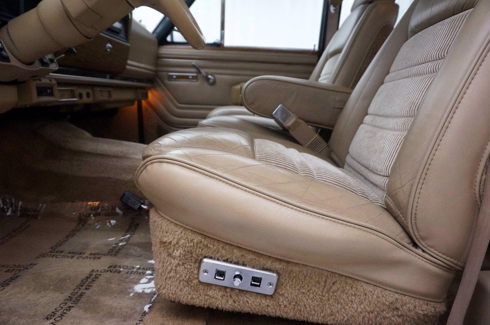 Used 1991 Jeep Grand Wagoneer | St. Petersburg, FL