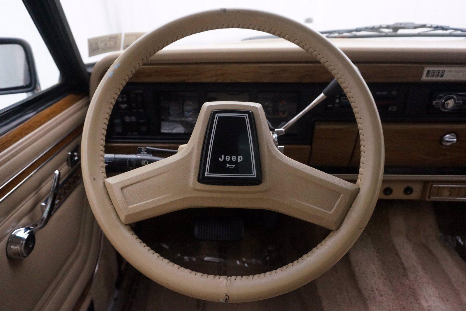 Used 1991 Jeep Grand Wagoneer | St. Petersburg, FL