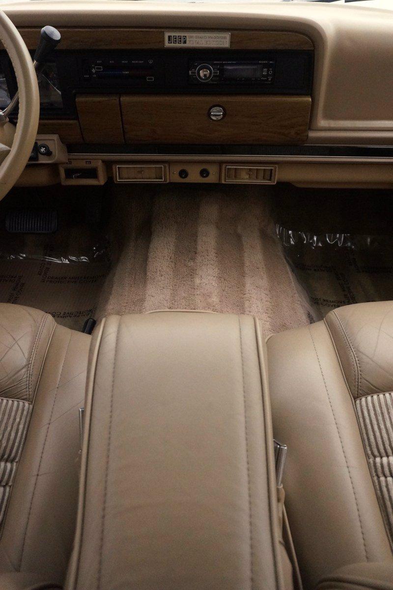 Used 1991 Jeep Grand Wagoneer | St. Petersburg, FL
