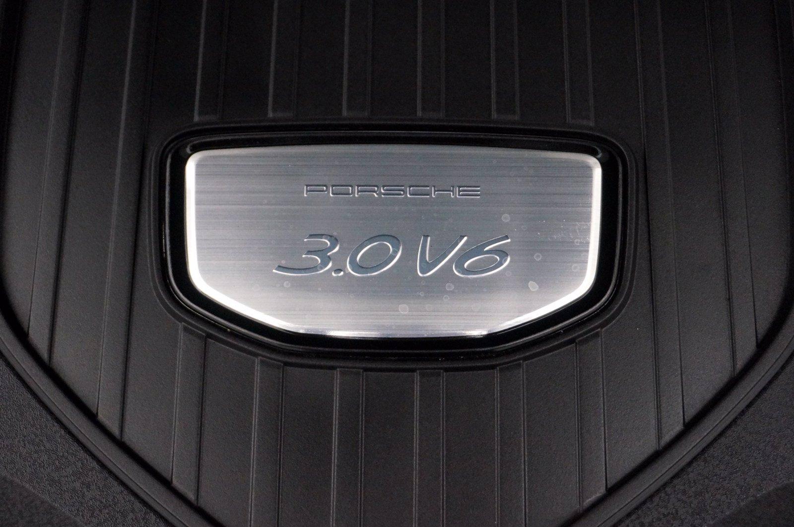 Used 2017 Porsche Panamera 4 | St. Petersburg, FL