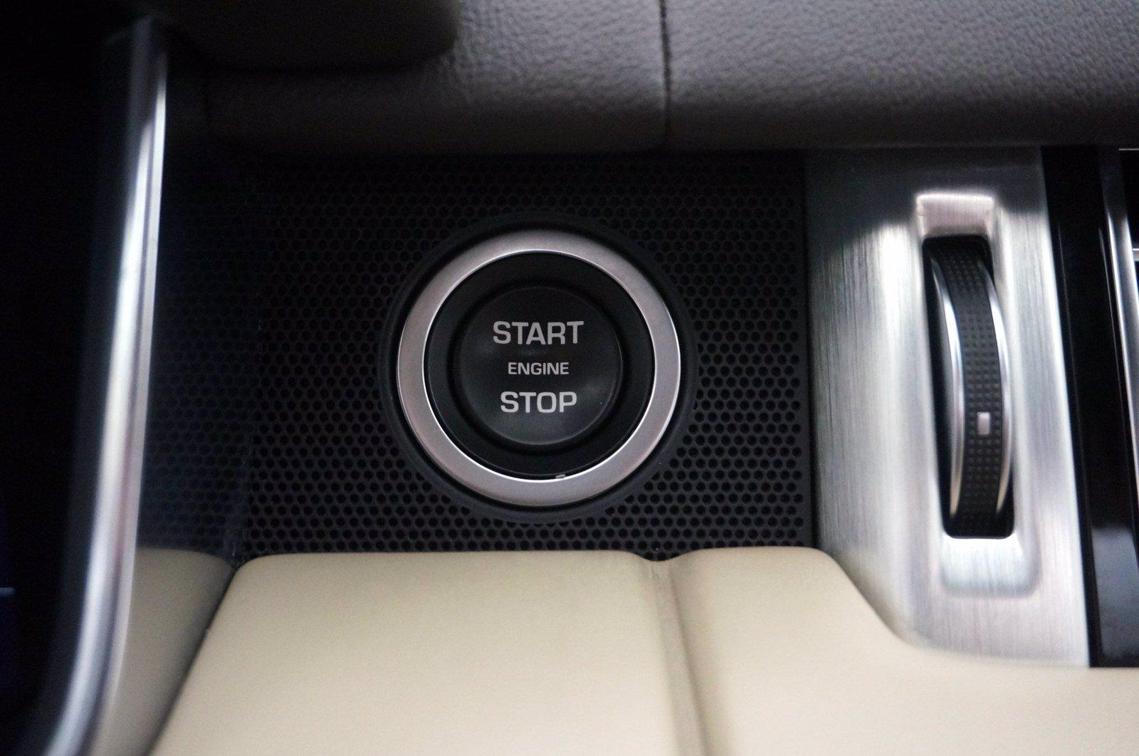 Used 2018 Land Rover Range Rover HSE | St. Petersburg, FL