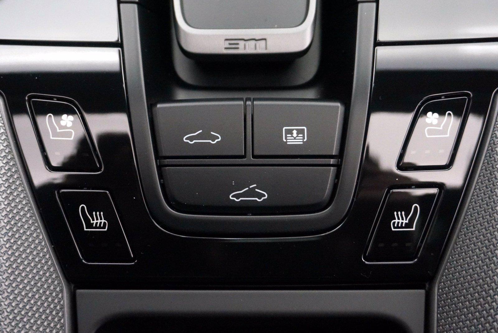 Used 2020 Porsche 911 Carrera 4S | St. Petersburg, FL