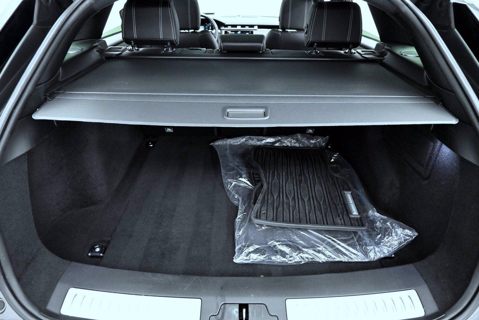 Used 2018 Land Rover Range Rover Velar R-Dynamic SE | St. Petersburg, FL