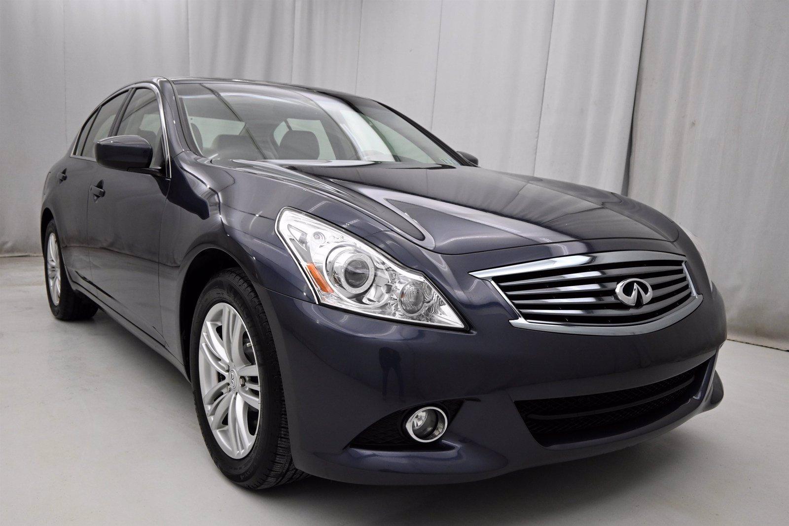 Infiniti g37 2012