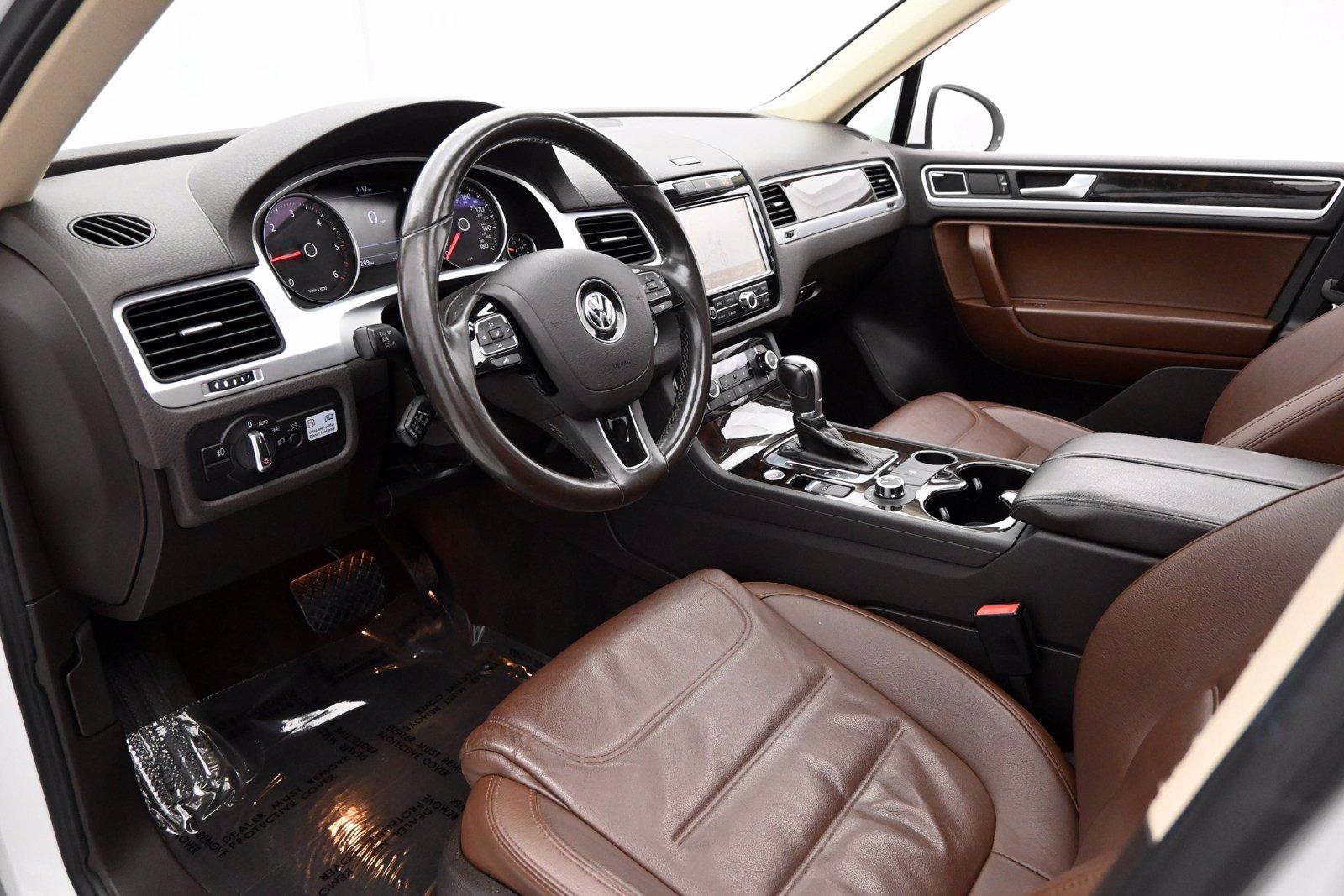 Used 2013 Volkswagen Touareg Executive | St. Petersburg, FL