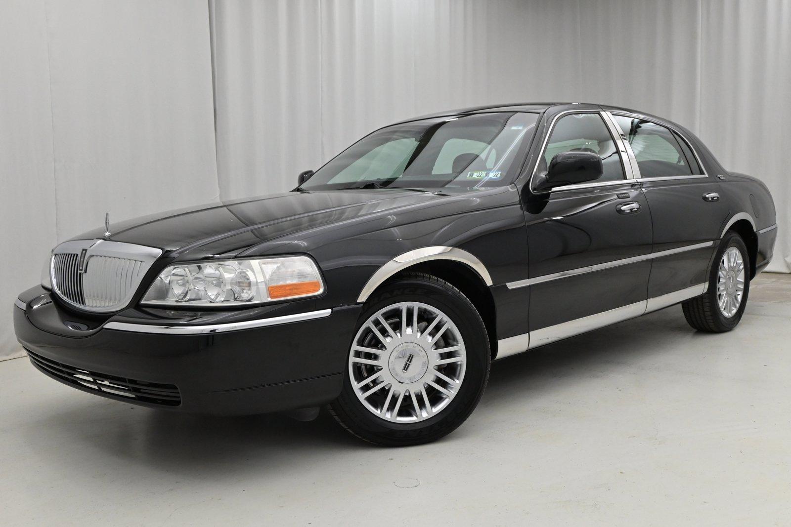 Used 2008 Lincoln Town Car Limited | St. Petersburg, FL
