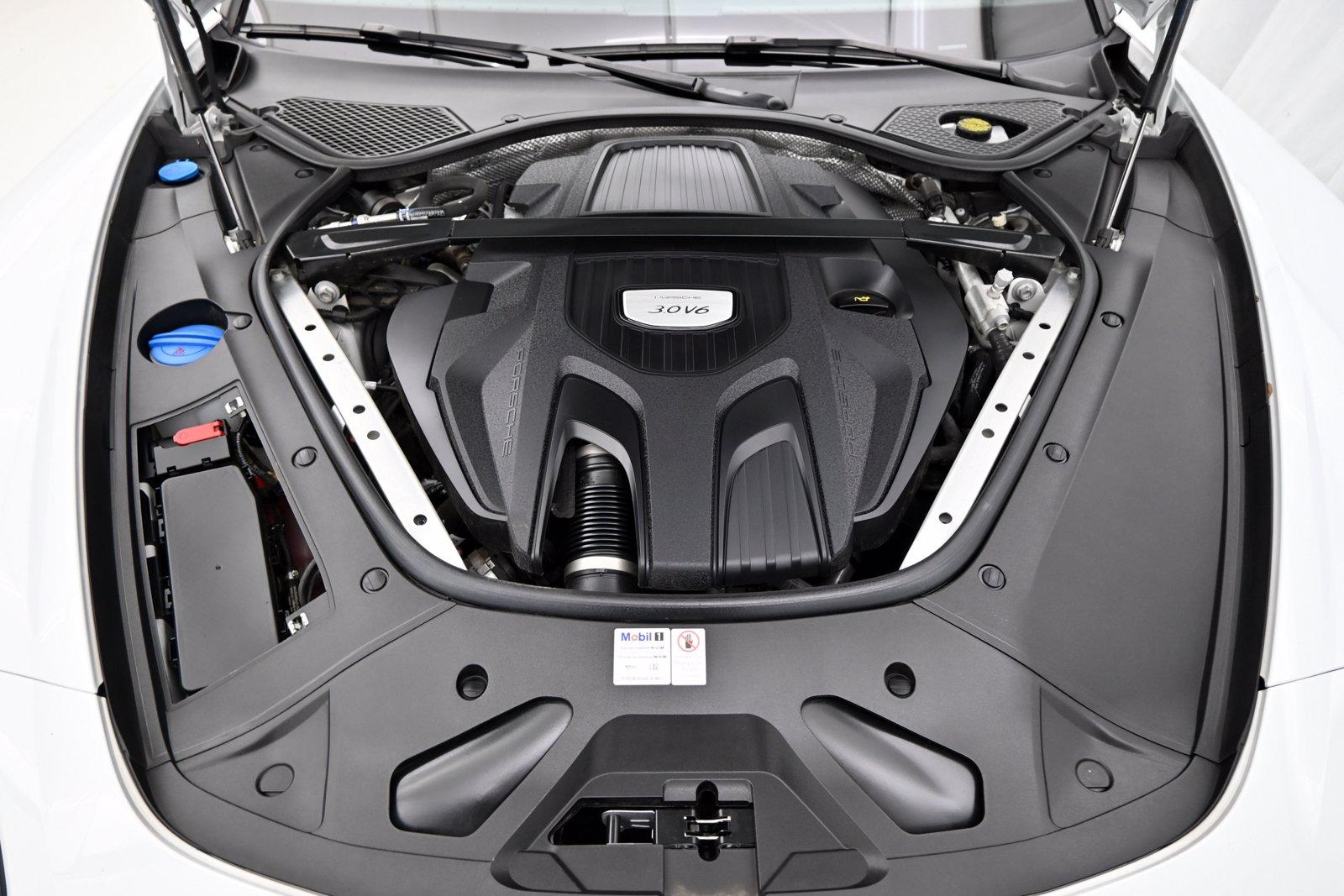 Used 2018 Porsche Panamera 4 | St. Petersburg, FL