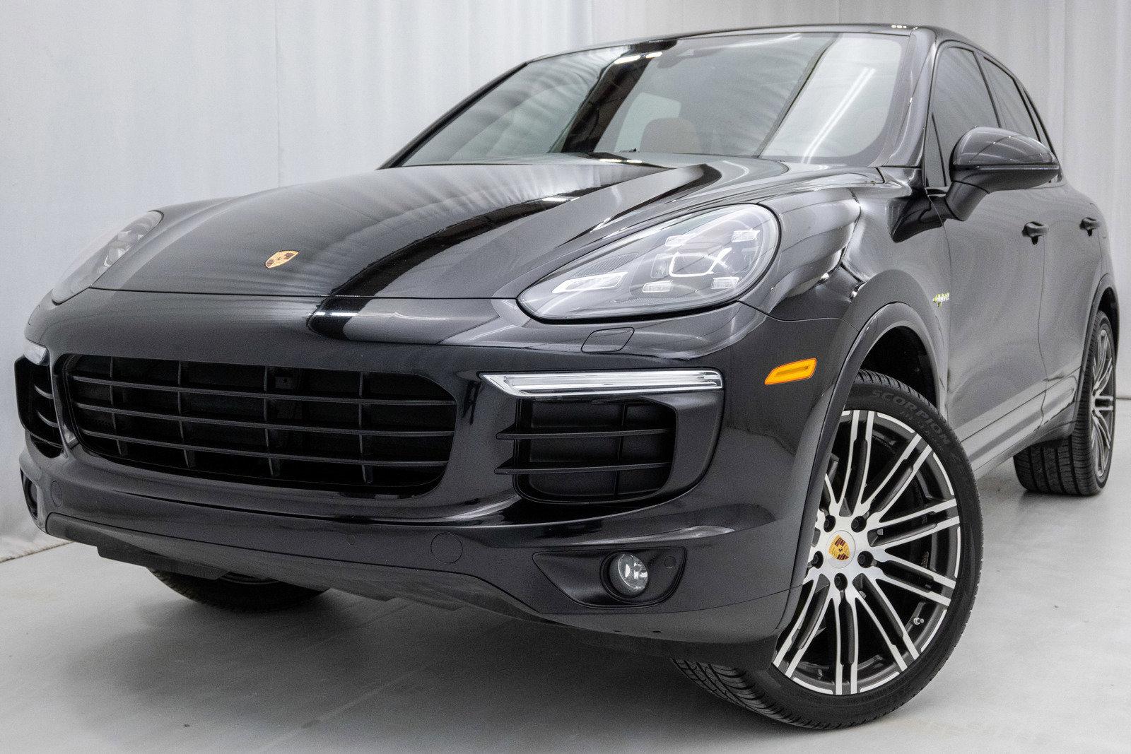 Used 2018 Porsche Cayenne S Platinum Edition E-Hybrid | St. Petersburg, FL