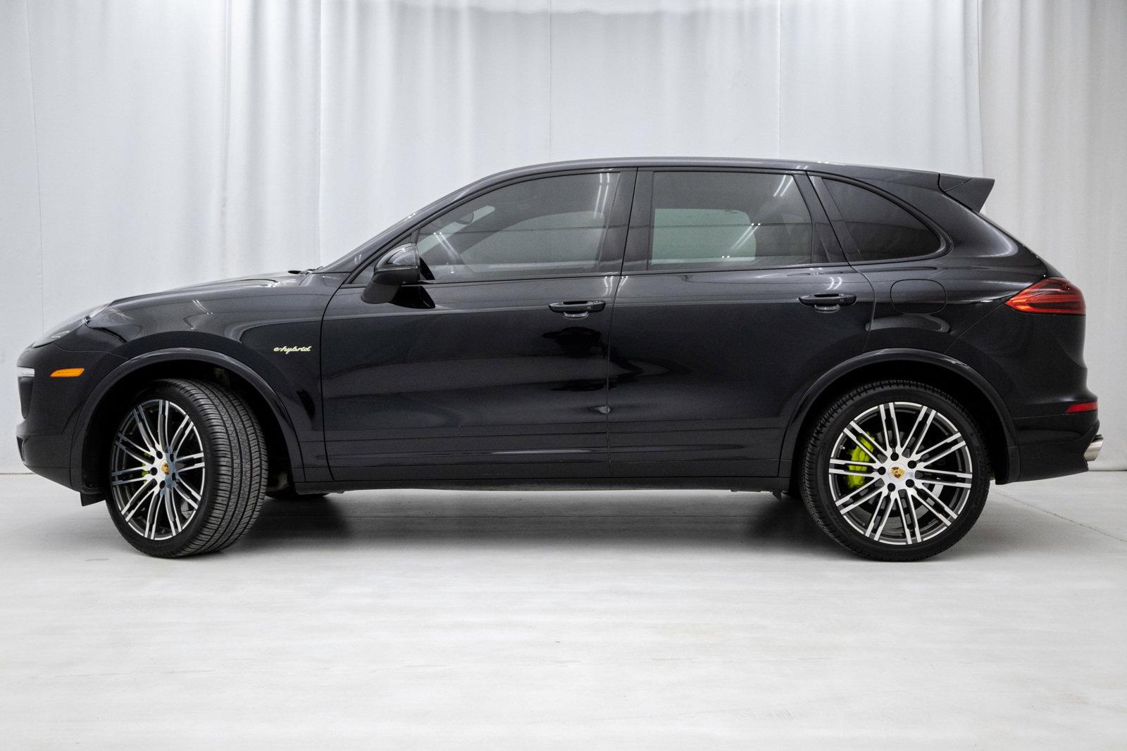 Used 2018 Porsche Cayenne S Platinum Edition E-Hybrid | St. Petersburg, FL