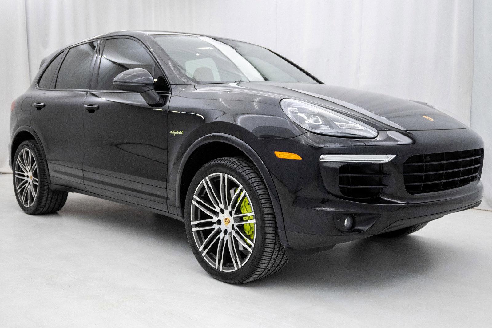 Used 2018 Porsche Cayenne S Platinum Edition E-Hybrid | St. Petersburg, FL