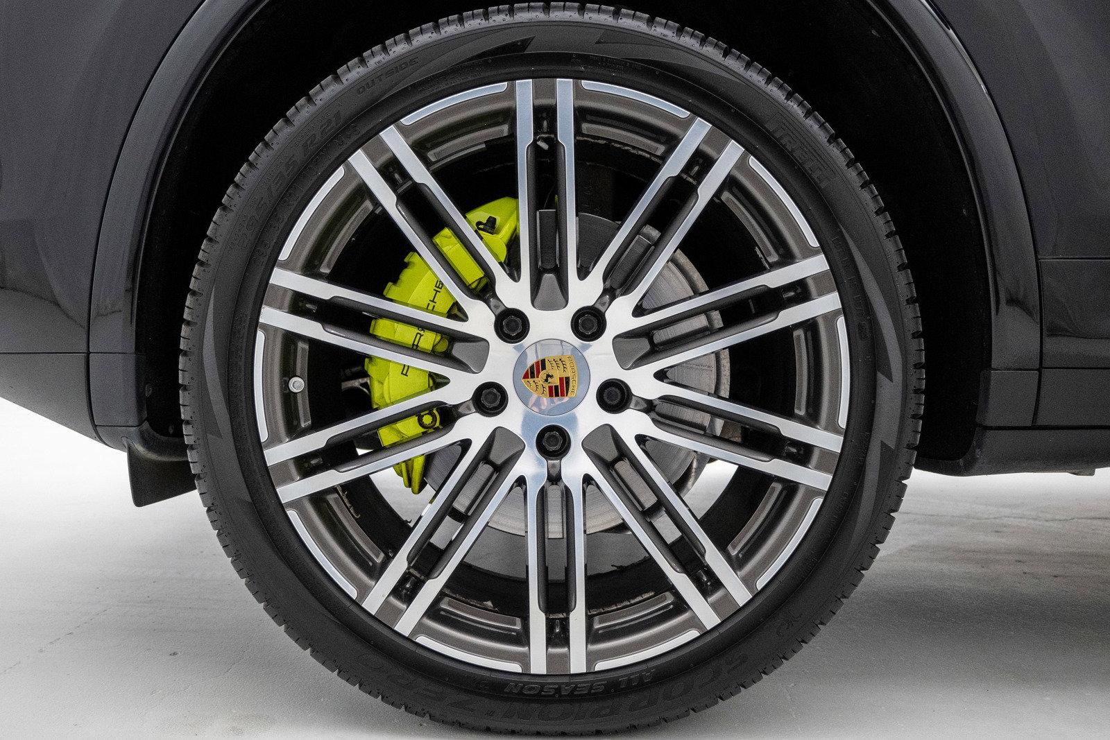 Used 2018 Porsche Cayenne S Platinum Edition E-Hybrid | St. Petersburg, FL