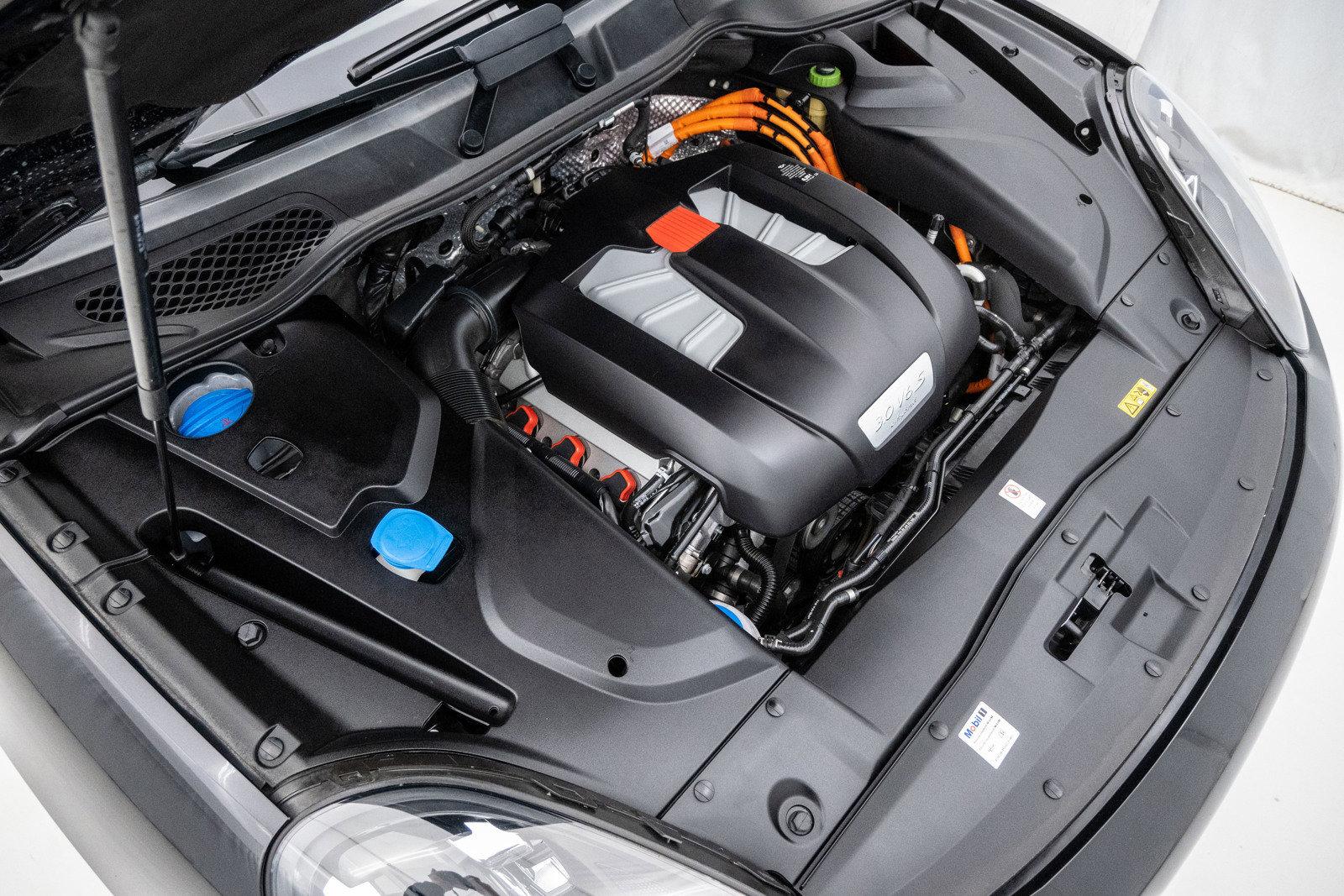 Used 2018 Porsche Cayenne S Platinum Edition E-Hybrid | St. Petersburg, FL