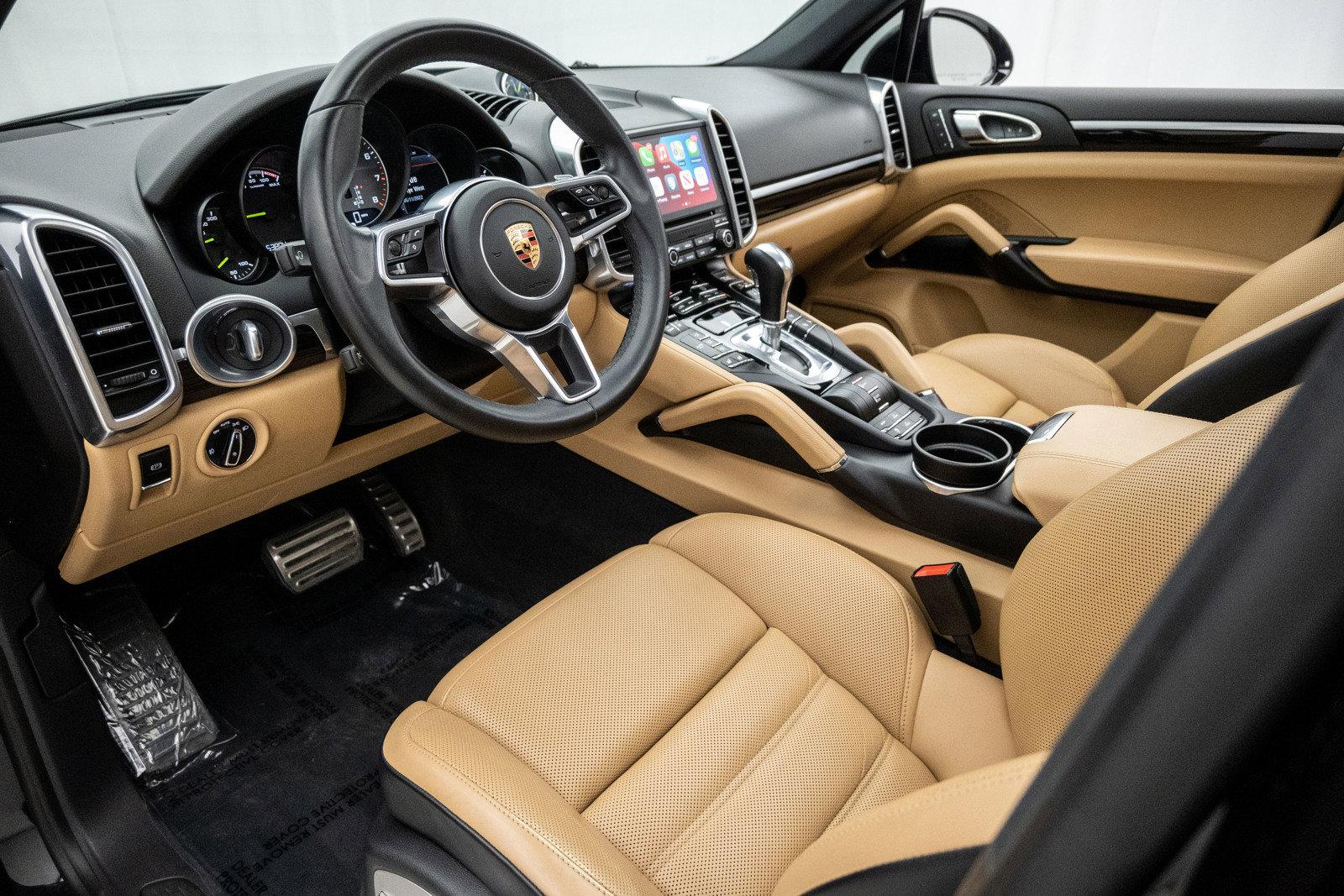 Used 2018 Porsche Cayenne S Platinum Edition E-Hybrid | St. Petersburg, FL