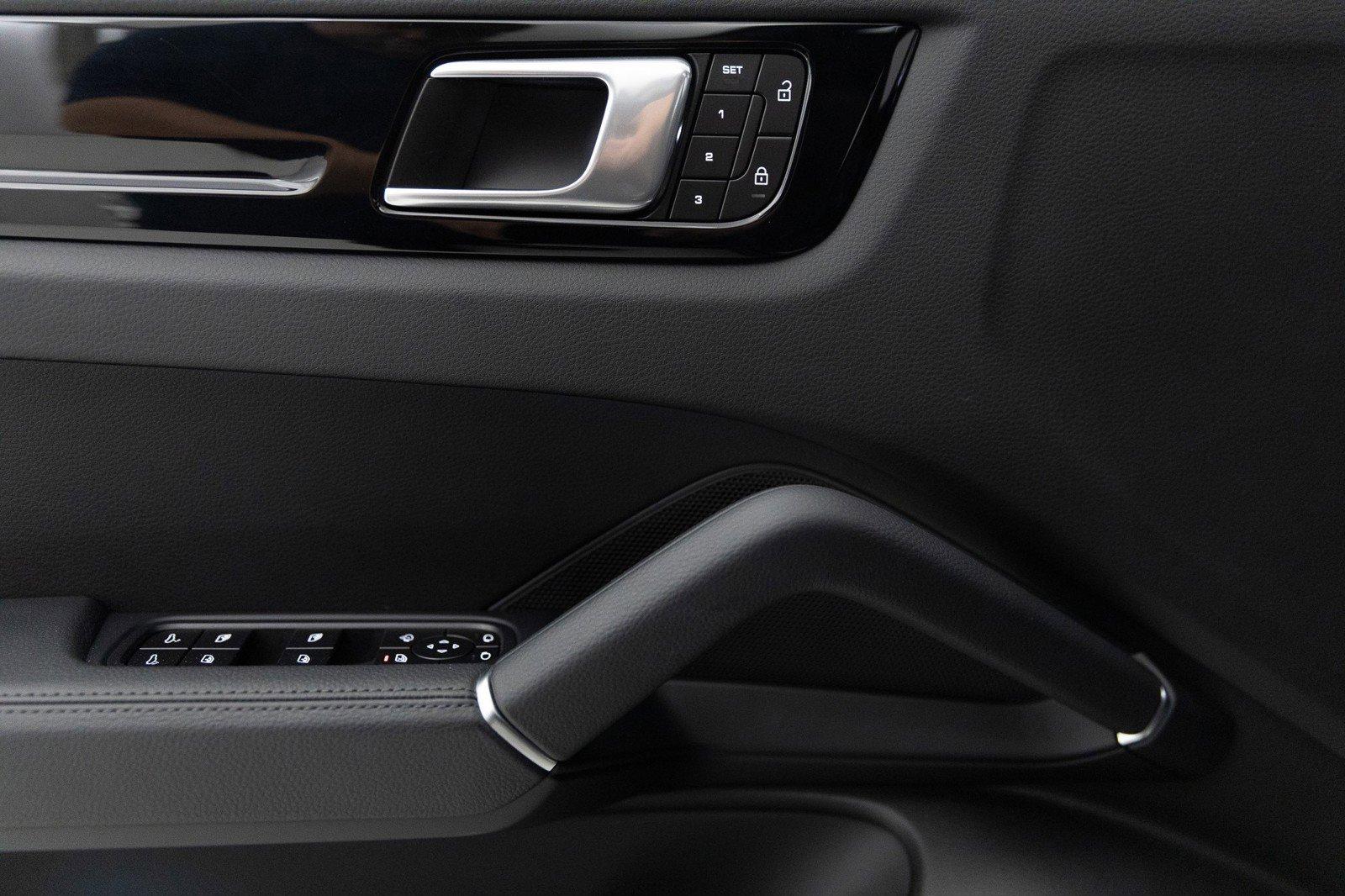 Used 2022 Porsche Cayenne | St. Petersburg, FL