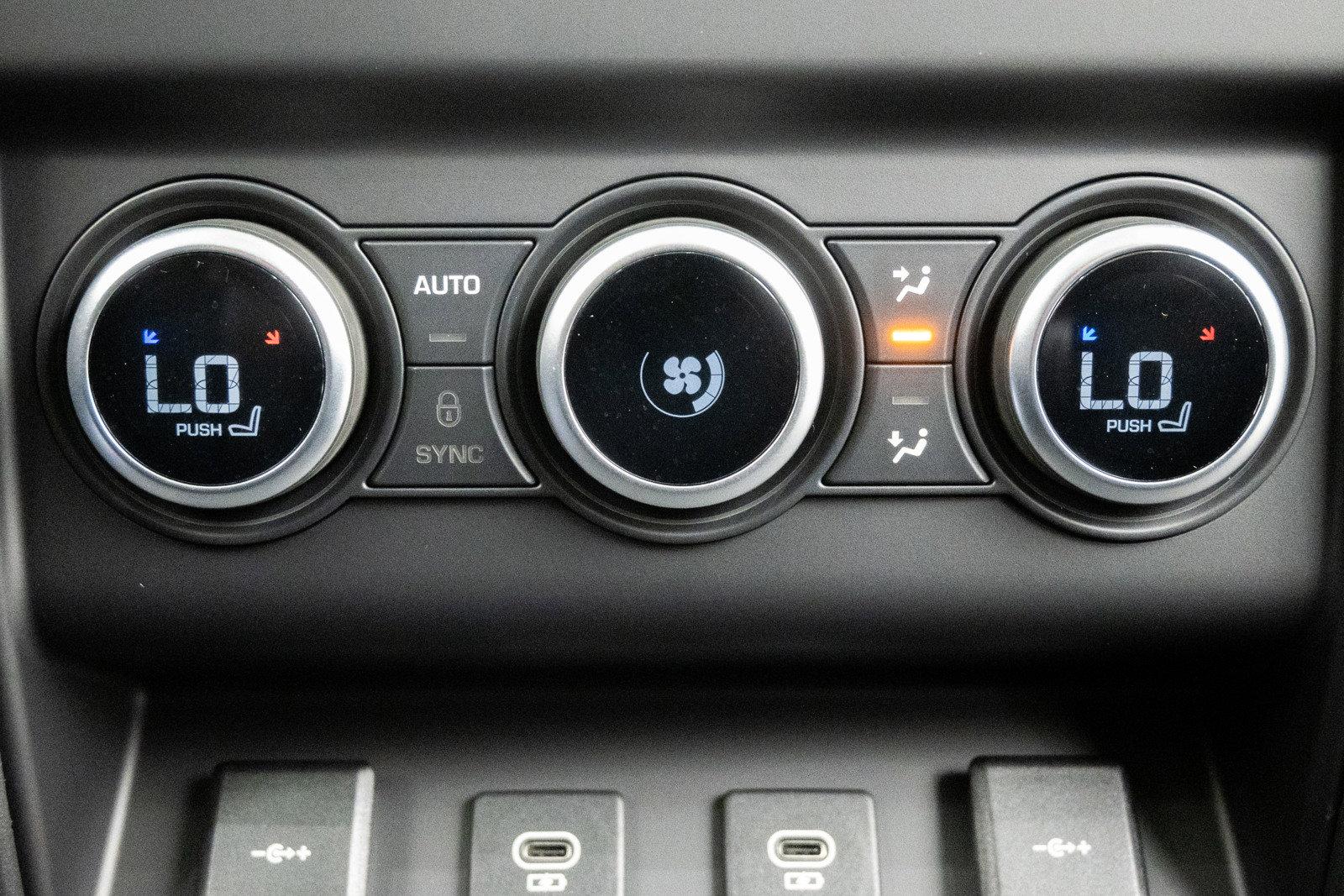 Used 2022 Land Rover Defender SE | St. Petersburg, FL