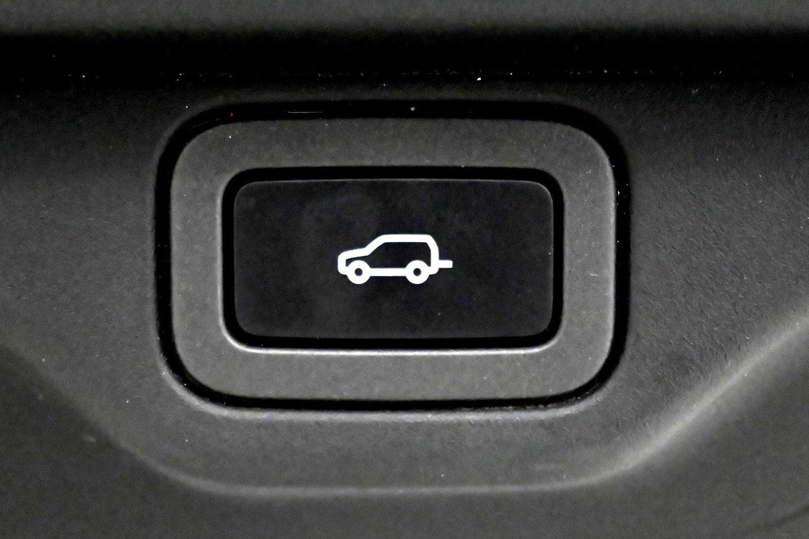 Used 2015 Land Rover Range Rover Supercharged LWB | St. Petersburg, FL