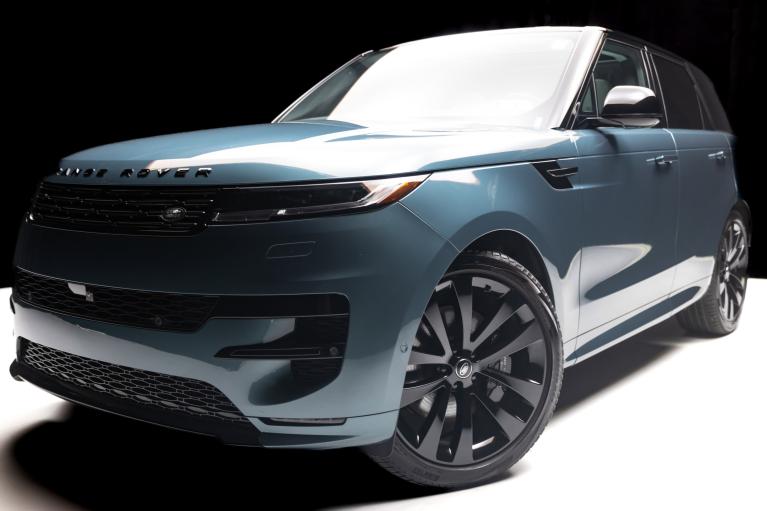 Used 2025 Land Rover Range Rover Sport Dynamic SE for sale $99,950 at eurocarscertified.com by Automobili Limited in King of Prussia PA'